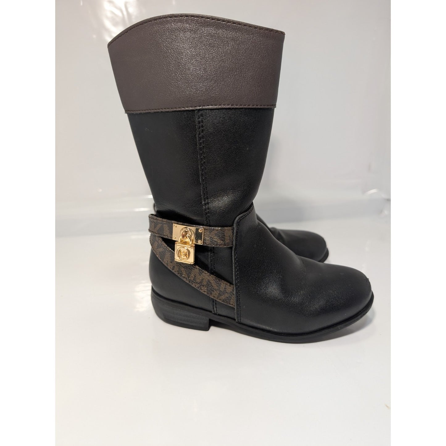 Michael Kors Girls Black Leather Boots Size 9 Kids Black Brown Logo.