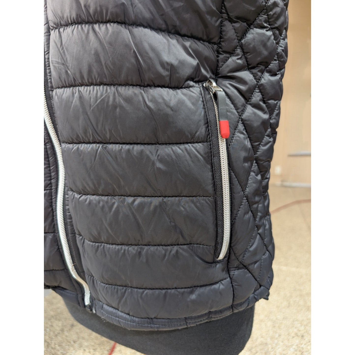 Ace Of Diamond Men's Vest Size M Black Full Zip Quilted Lined Pockets Orig $109