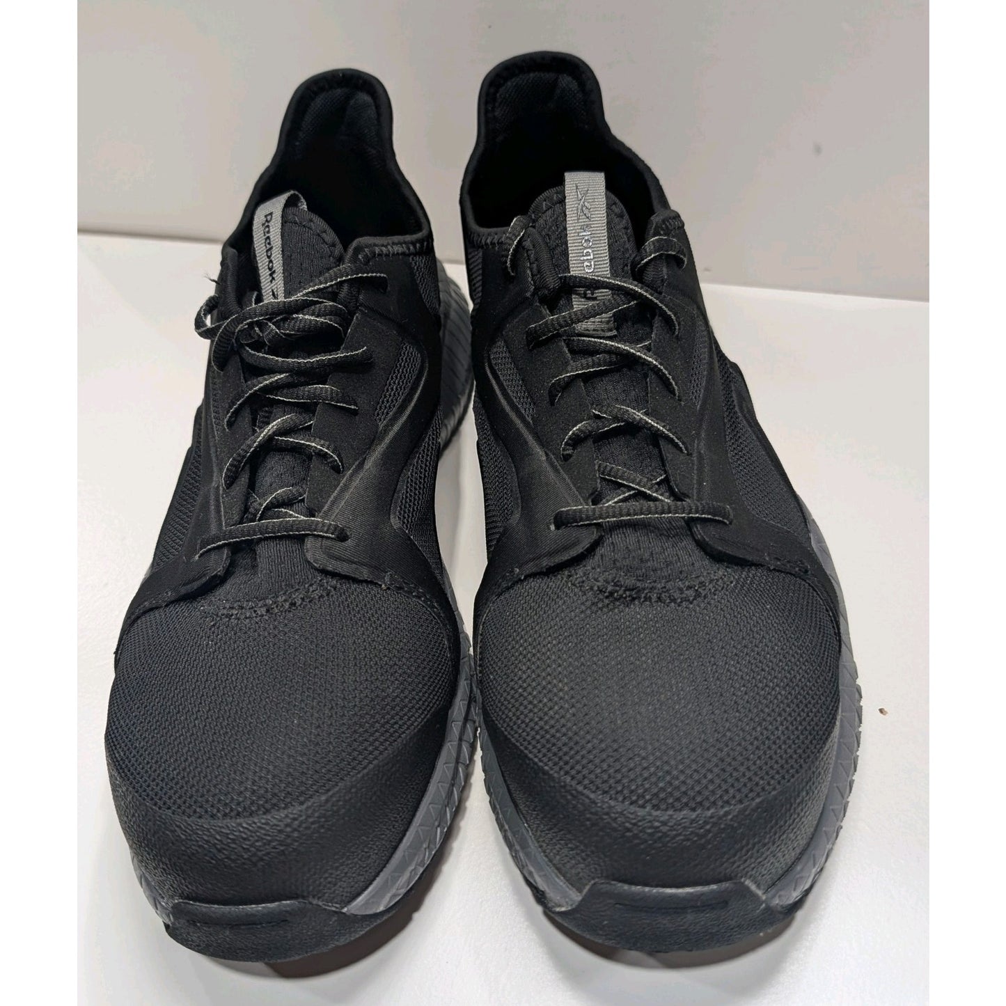 Men' Sz 10 Reebok RB-4064 Composite toe athletic work shoes Memory foam insoles