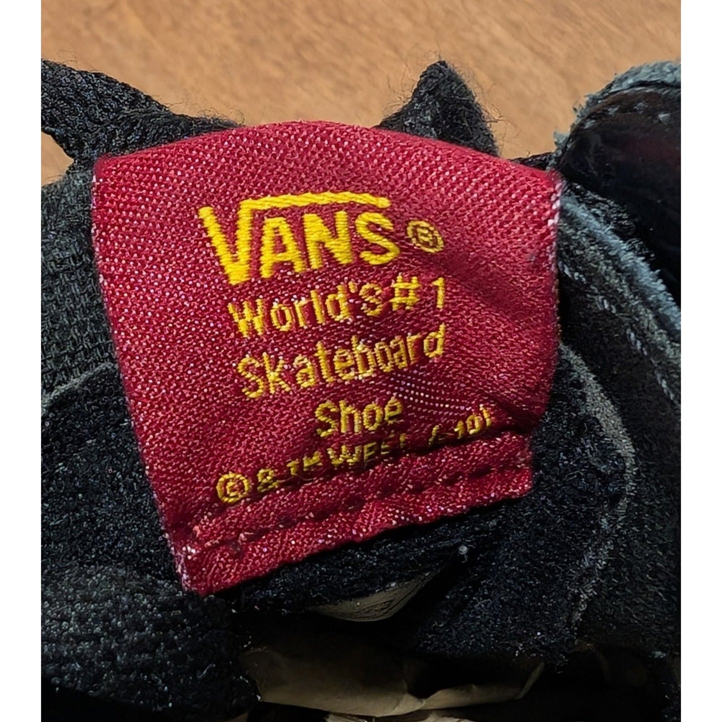 Vans Harry Potter Gryffindor Sz 3 Hightop Leather Sneaker